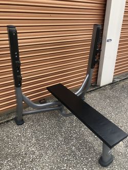 Life Fitness Commercial Flat Bench