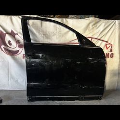 2009 - 2017 AUDI Q5 SQ5 FRONT RIGHT PASSENGER SIDE DOOR SHELL OEM