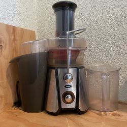 Oster Juice Extractor