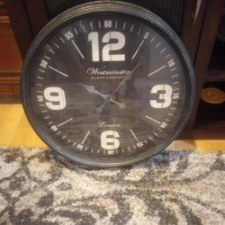 18" Country Clock