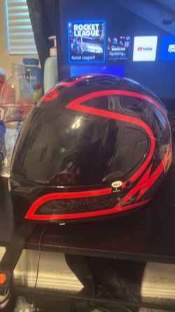 Motorcycle helmet