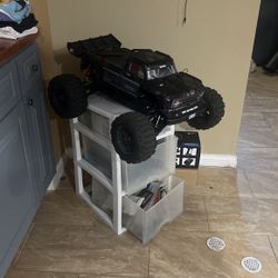 8 S outcast for sale accepting all good offers