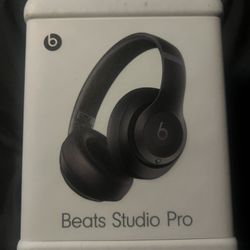 Brand New Beats Pro In Black Seal 