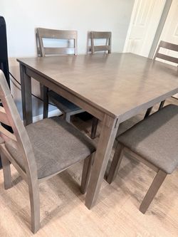 Ashley Furniture Dinner Table with Bench and Chairs
