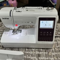 Used Brother SE725 Embroidery machine