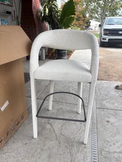 Counter Bar Stool (NEW)
