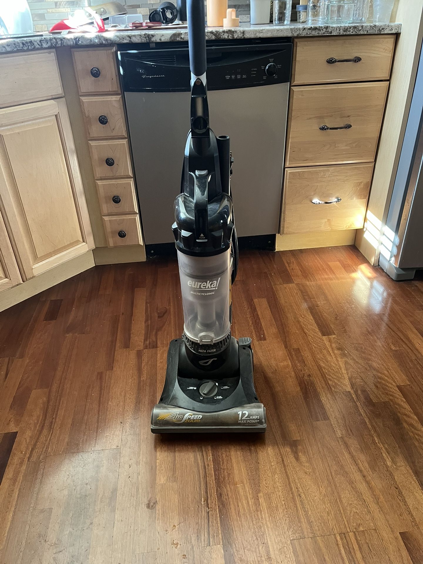 Eureka Vacuum Cleaner