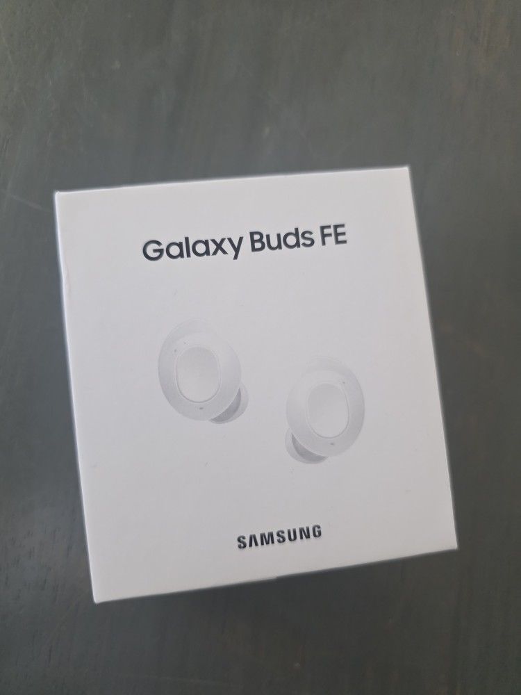 SAMSUNG GALAXY BUDS FE - BRAND NEW SEALED BOX. WHITE