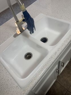 Kitchen Sink Refinishing