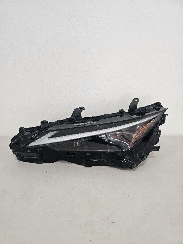 LEXUS IS350 Is400 Is 500 Driver Side Left 2021 2022 2023 2024 HEADLIGHT OEM