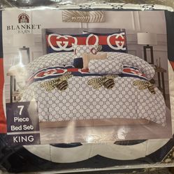 Blanket/ Comforter Set