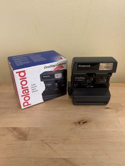 Polaroid One Step Close Up 636 Vintage Camera