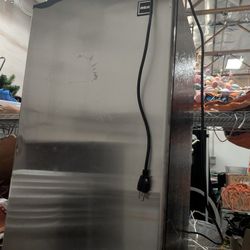 Mini Fridge With Freezer