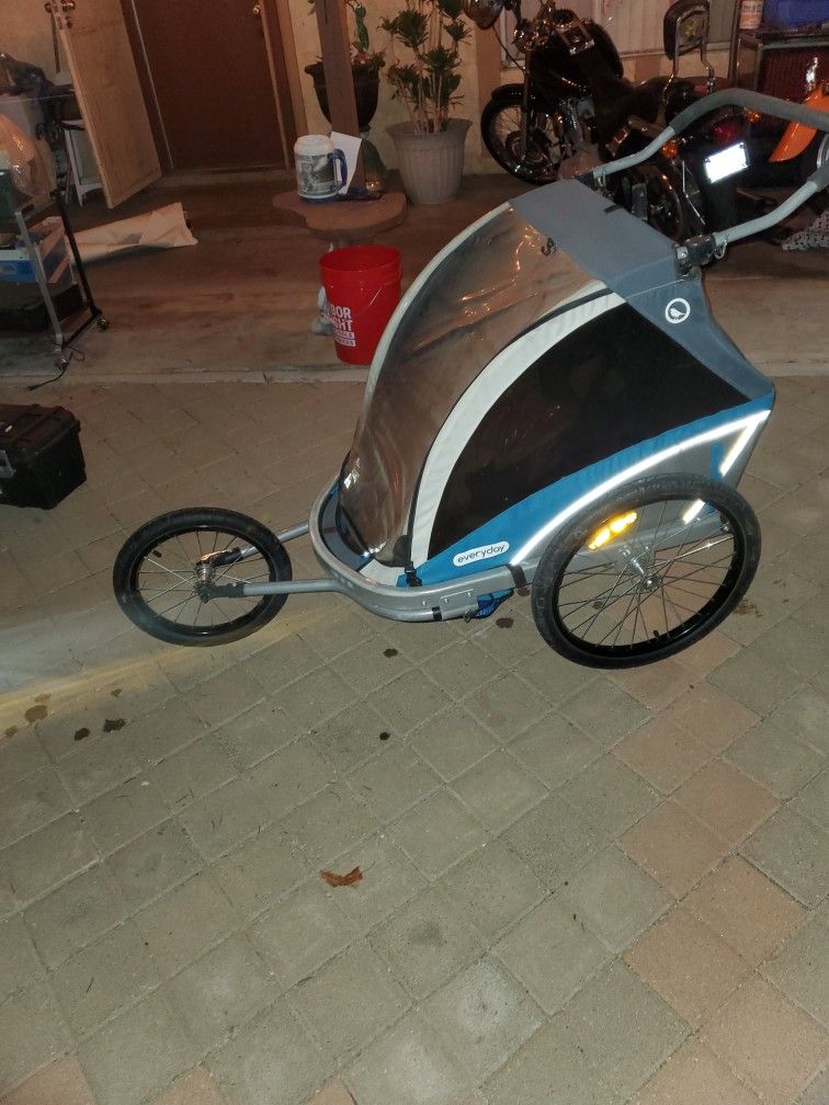 Bicycle trailer