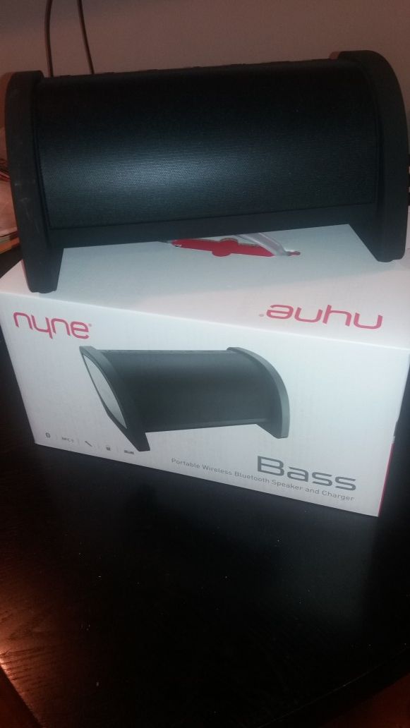 NYNE Bass Bluetooth speaker brand new taking out the box to take a picture