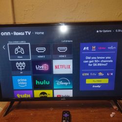 32 Inch Roku Smart TV Comes With Remote 