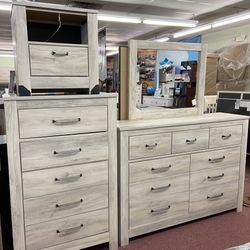 🛏NEW BEDROOM SETS🛏💵💵$50 Down Takes Home!!