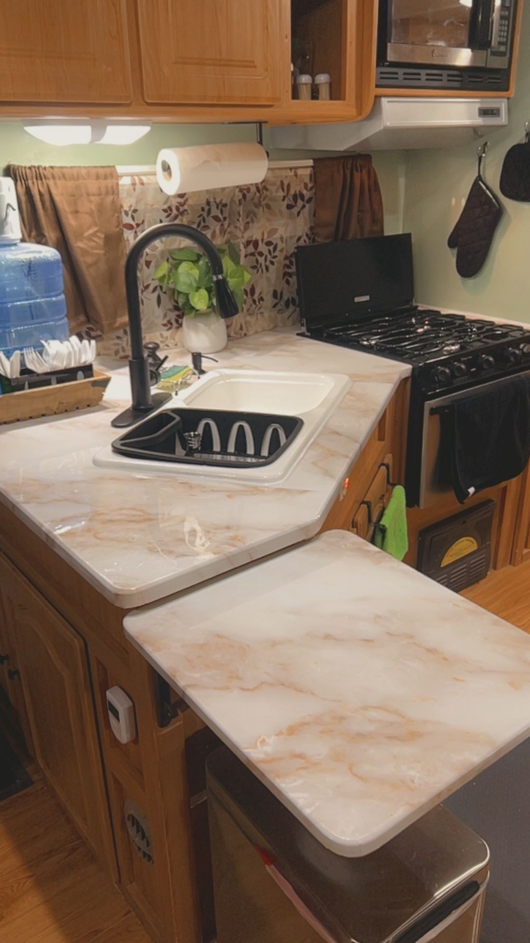 Travel trailer
