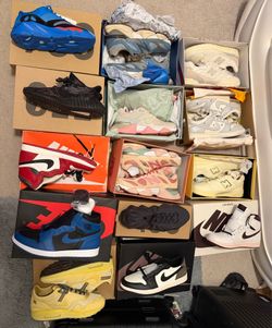 Nike Yeezy New Balance size 10