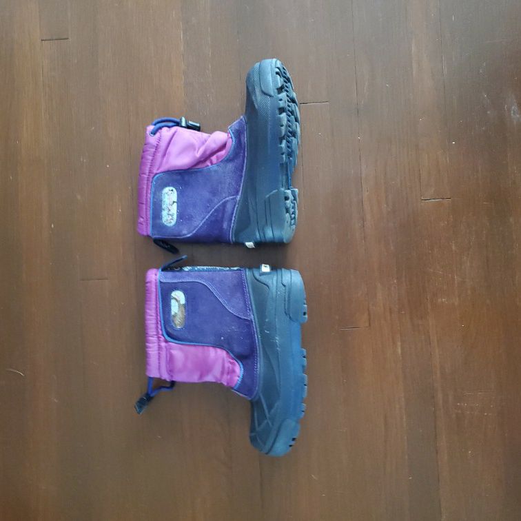 Toddlers Size 13 Columbia Snow Boots
