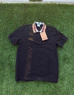 Burberry polo size M, L