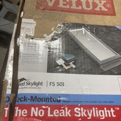 Brand new - Velux Fixed Skylight FS S01 2004 - 44 1/4 x 26 7/8 inches