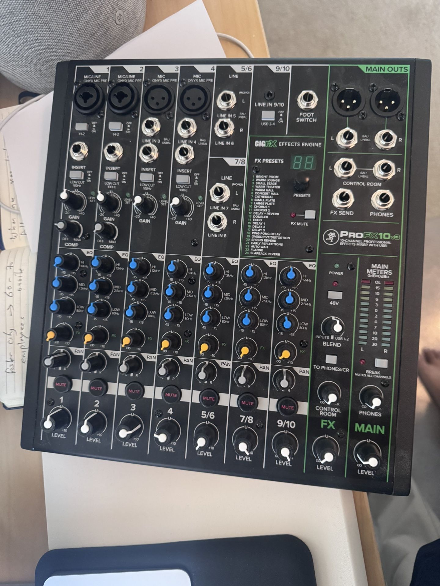 FOR SALE: Complete & Gig-Ready Mackie PA System Bundle + FREE Shure Microphones!