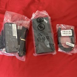 New Lenovo ThinkPad Universal USB-C Docking Station