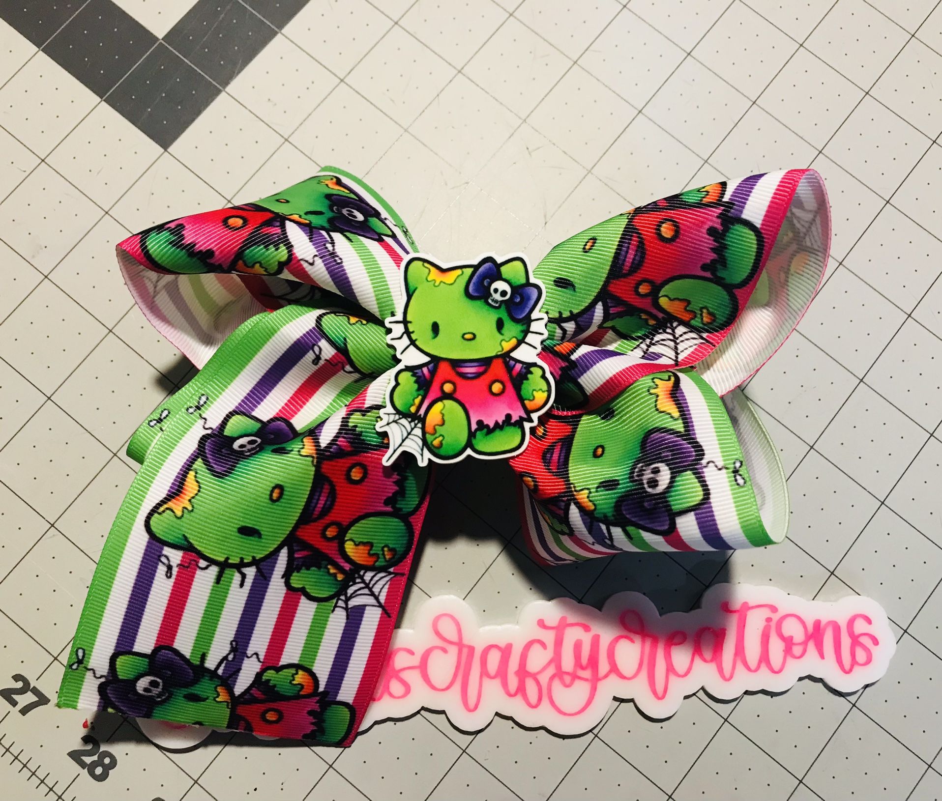 Frankenstein Hello Kitty Bow