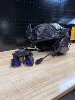 PVS-31 Night Vision Goggles White Phosphorus