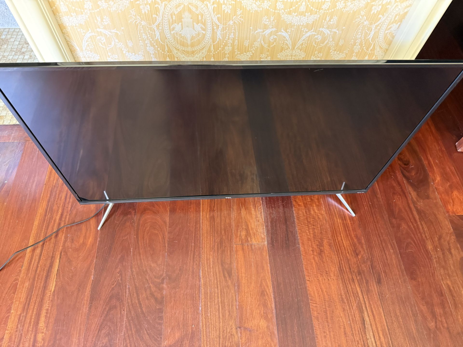 TCL Roku Tv