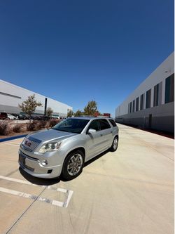 2012 GMC Acadia