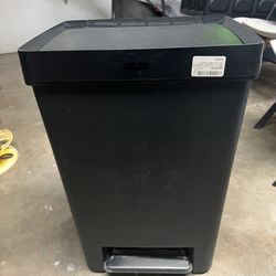 Rebbermaid kitchen indoor