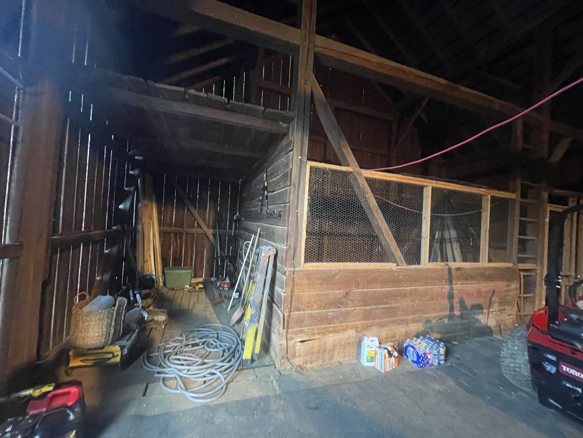Establo , Barn