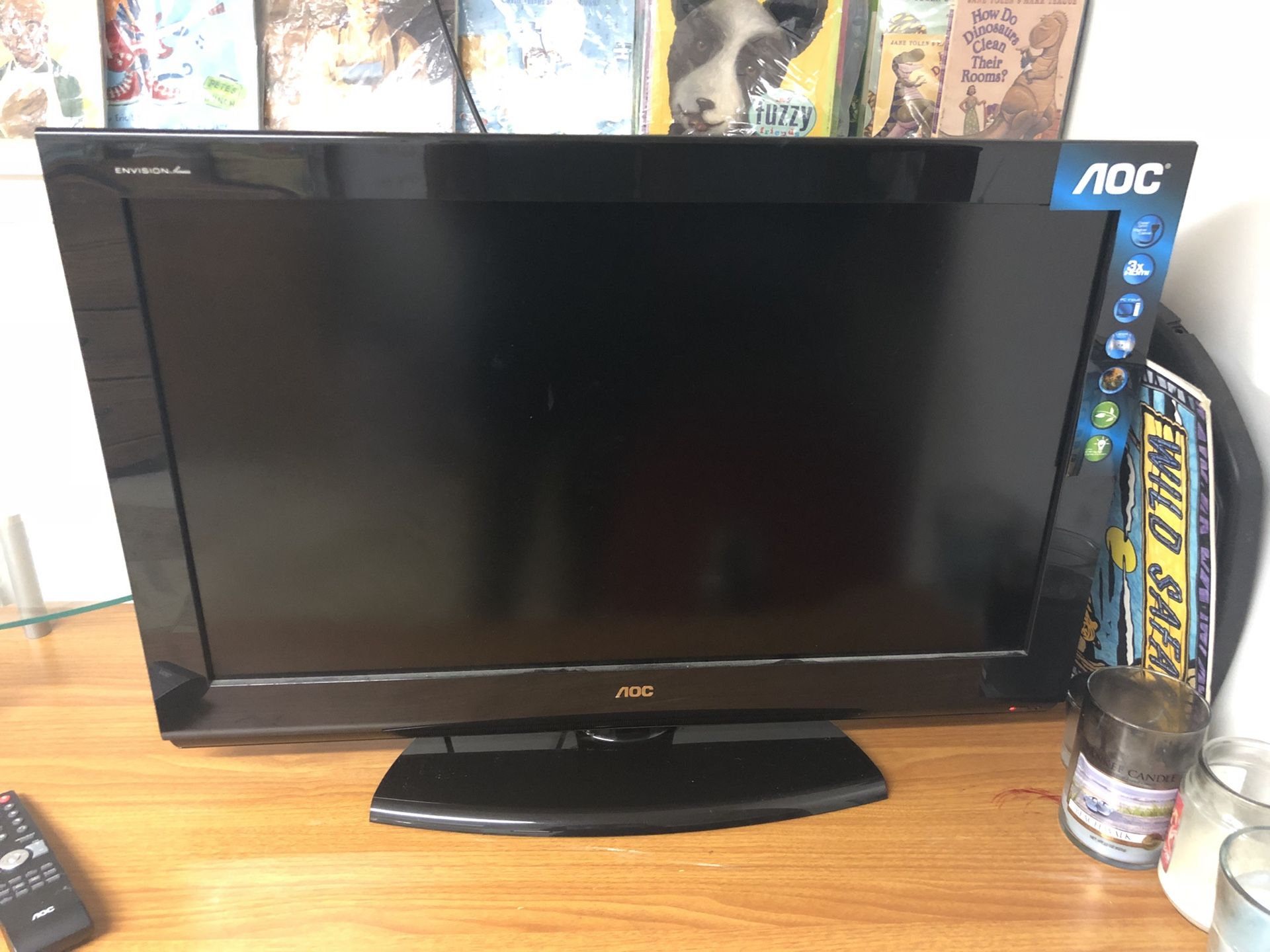 AOC Envision Series L32W961 (32” 720p LCD TV) **Price Drop**