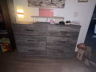 Ashley Furniture 6-Drawer Double Dresser Gray Wood Grain
