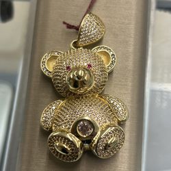 Bear Pendant 