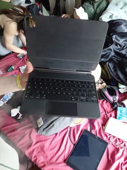 Magic Apple Keyboard