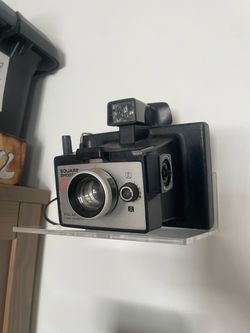 1970’s vintage Polaroid Square Shooter 2 Land Camera