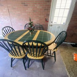 Heavy Duty Table W/6 Chairs And Leaf In Middle