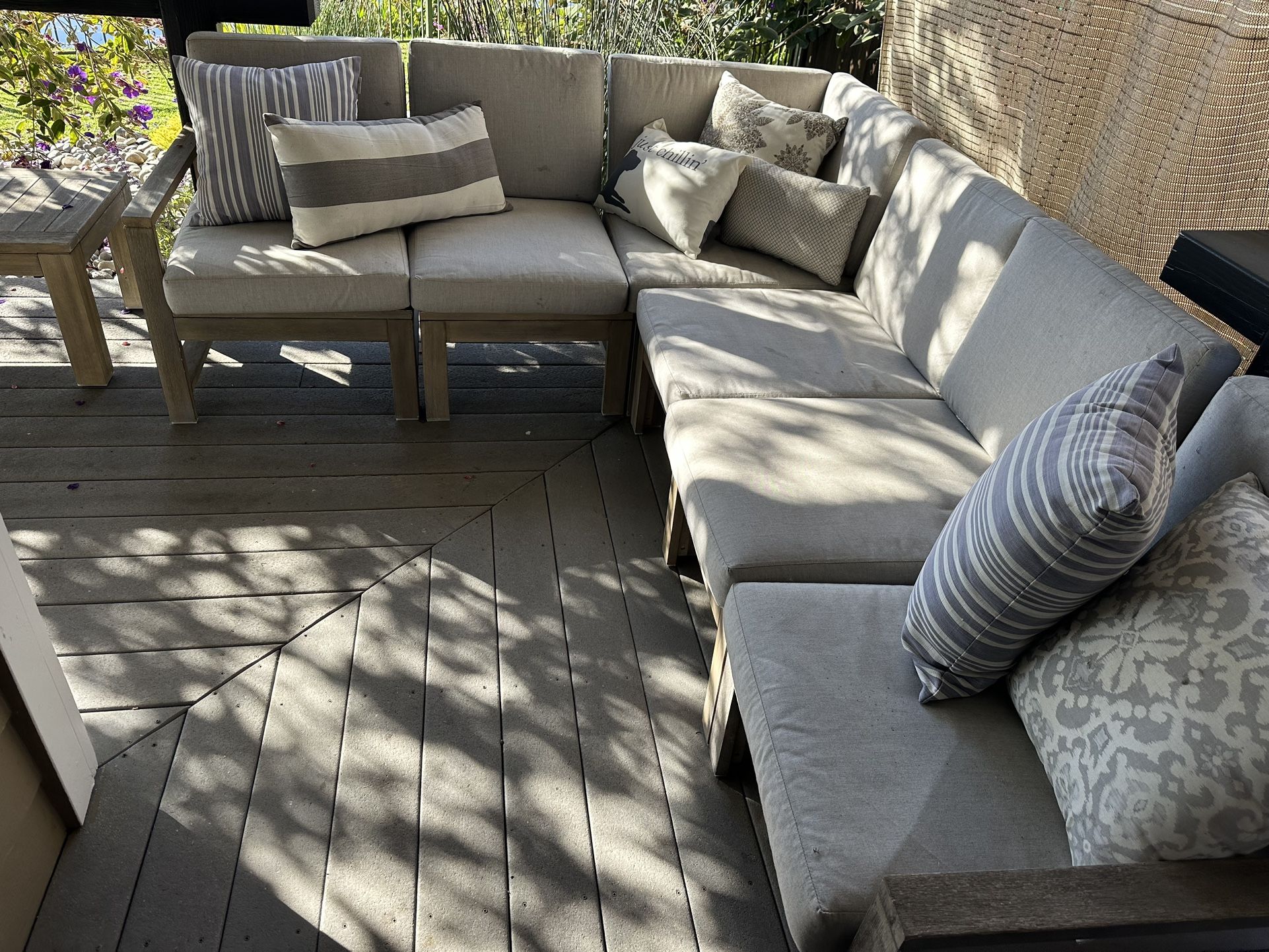 Pottery Barn Outdoor Furniture