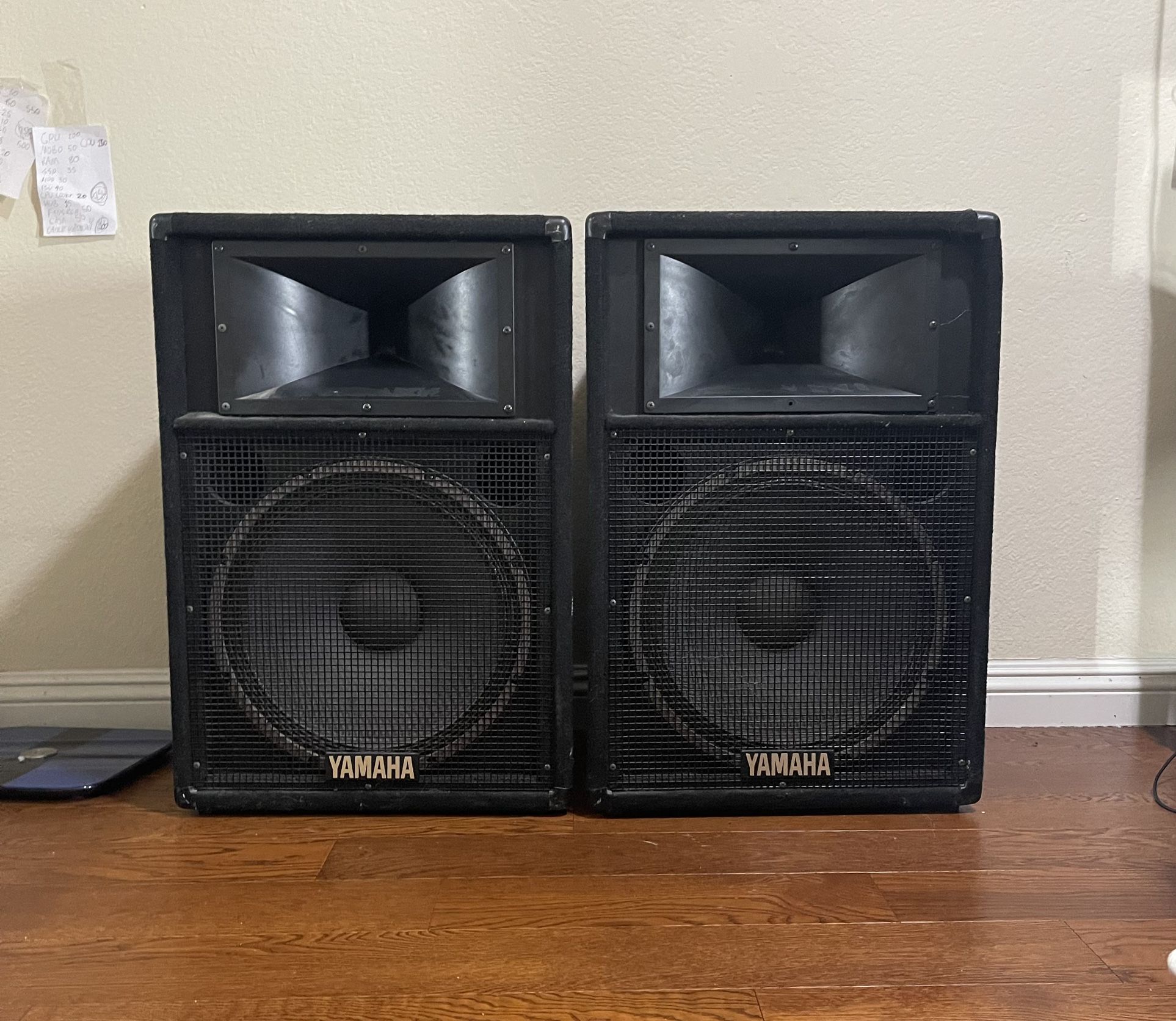 Yamaha S115IV PA Speakers (pair) 500 watts 8 Ohms
