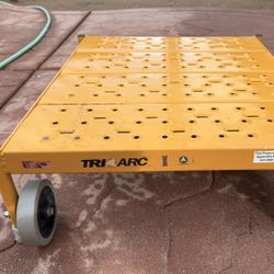 Tri Arc Mobile Work Platform 500lb Capacity  (Or best offer)