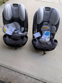 Maxi Cosi Pria All In One (2 available)