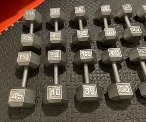 Set Of Cast Iron Hex Dumbbells From 10# To 45# Total Of 440 lbs Basically New