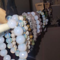 Beautiful  Natural Stone Bracelets Or Silicone With Charm Bracelets And Real Stones,Jade,Jasper,Agot,Crackle Quartz,Tiger Eye Blue And Brown..