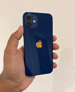 iPhone 12 unlocked
