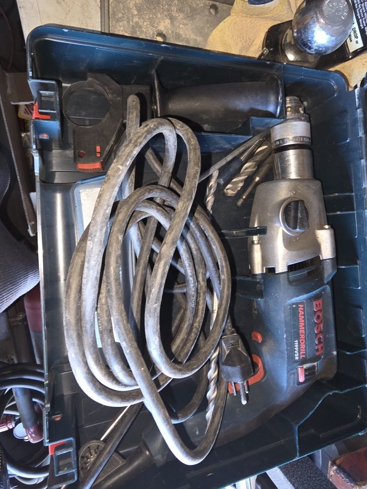 Bosch 1199 VSR Hammer Drill With Case
