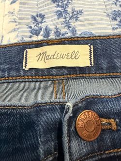 Woman’s Madewell jeans