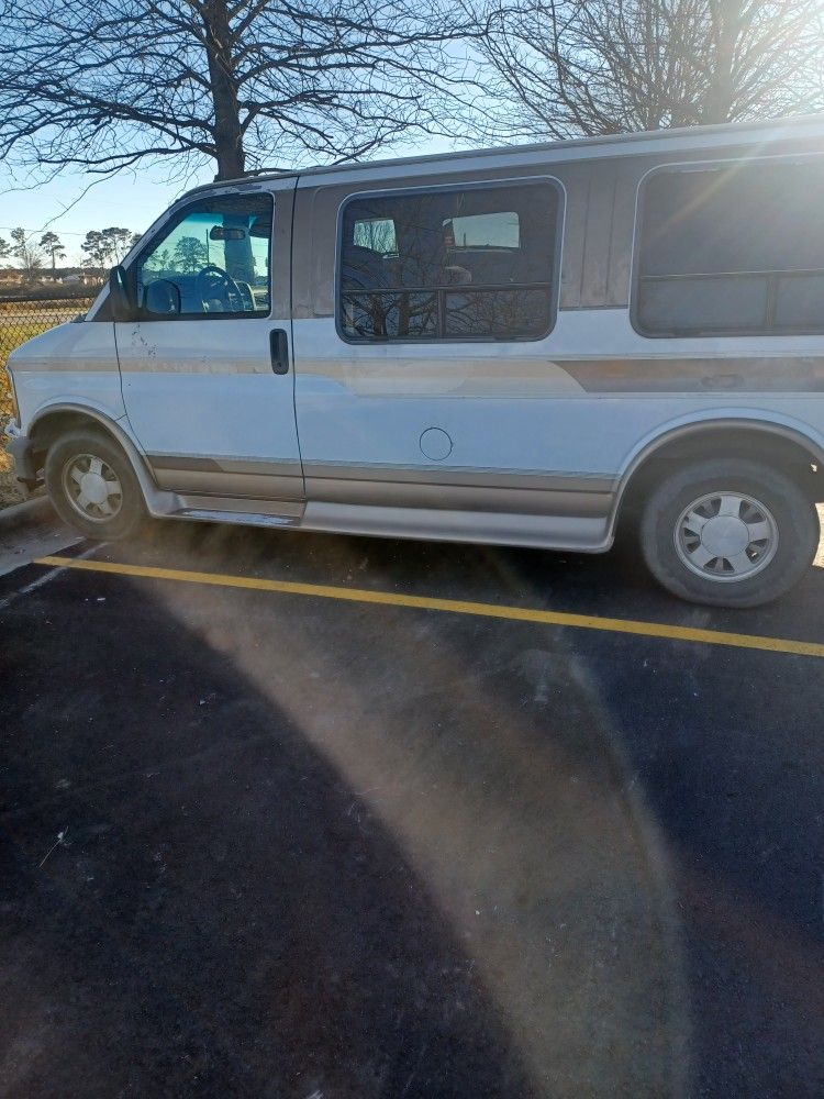 1997 Chevrolet Astro Van